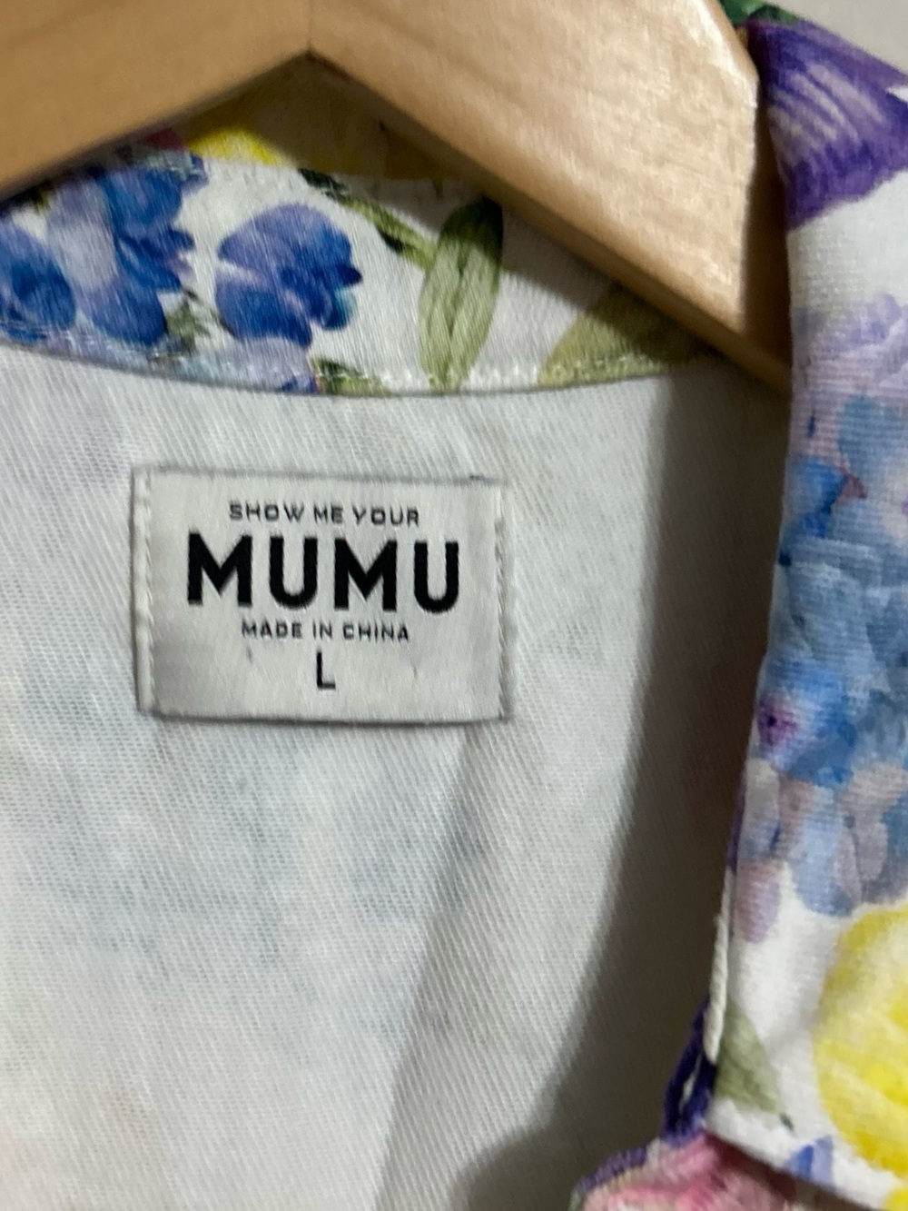 ⭐️SHOW ME YOUR MUMU Reno Romper Ivory Botanical Floral Size LG boho festival⭐️ - Picture 7 of 7